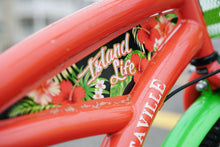 Load image into Gallery viewer, Margaritaville 24" Island Life Multi Speed Girl'S Bike, Coral/Green